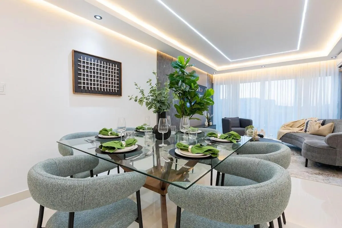 公寓 圣地亚哥洛斯卡巴Modern 3Br! 9Fl, King Bed! Sti With Pool! Fast Wifi!公寓