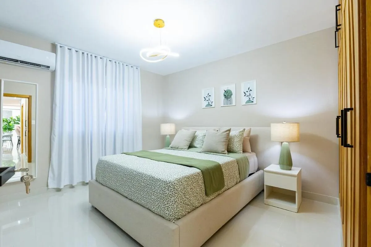 圣地亚哥洛斯卡巴Modern 3Br! 9Fl, King Bed! Sti With Pool! Fast Wifi!公寓 圣地亚哥洛斯卡巴